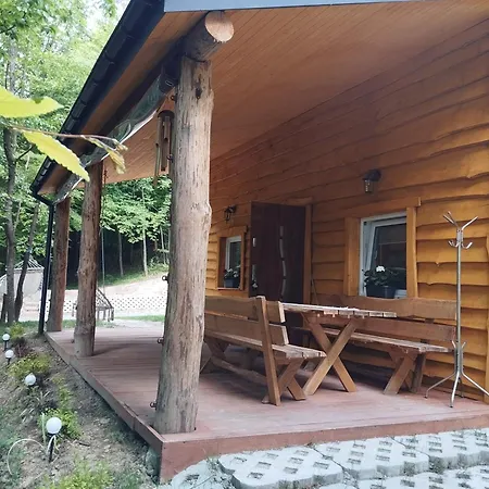 Domek W Lesie Nozdrzec Exterior foto
